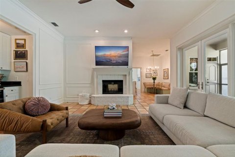 Casa en venta en Tampa, Florida, 5 dormitorios, 374.4 m2 № 2158000 - foto 23