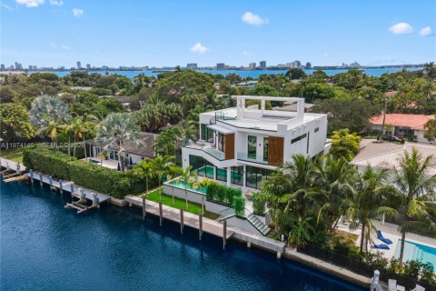 Villa ou maison à vendre à Miami Shores, Floride: 4 chambres, 458.75 m2 № 2042897 - photo 18