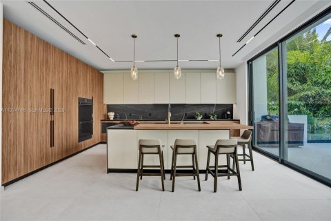 Villa ou maison à vendre à Miami Shores, Floride: 4 chambres, 458.75 m2 № 2042897 - photo 8