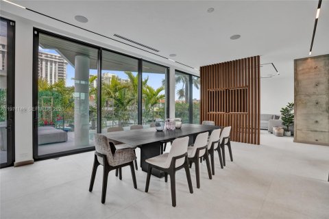 Villa ou maison à vendre à Miami Shores, Floride: 4 chambres, 458.75 m2 № 2042897 - photo 9