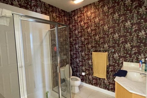 Casa en venta en Port St. Lucie, Florida, 4 dormitorios, 308.06 m2 № 2271534 - foto 26