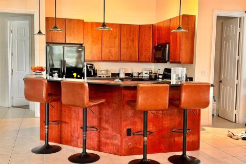 Casa en venta en Port St. Lucie, Florida, 4 dormitorios, 308.06 m2 № 2271534 - foto 7