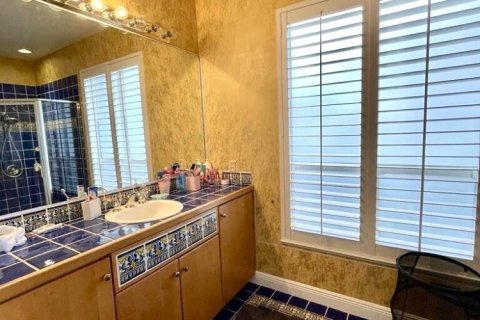 Casa en venta en Port St. Lucie, Florida, 4 dormitorios, 308.06 m2 № 2271534 - foto 23
