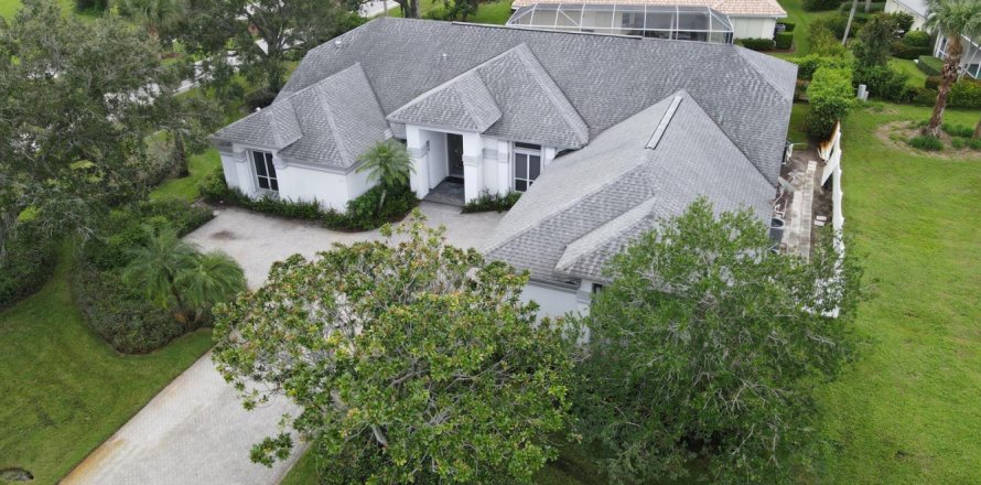 Casa en Port St. Lucie, Florida 4 dormitorios, 308.06 m2 № 2271534