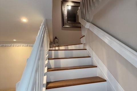 Townhouse in Miami, Florida 4 bedrooms, 171.5 sq.m. № 2052737 - photo 25