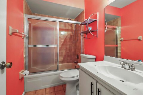 Touwnhouse à vendre à Palm City, Floride: 3 chambres, 138.33 m2 № 2194667 - photo 29