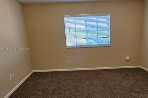 Townhouse in Riviera Beach, Florida 3 bedrooms, 128.11 sq.m. № 2175169 - photo 14