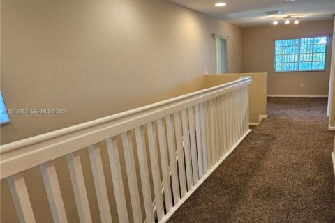 Townhouse in Riviera Beach, Florida 3 bedrooms, 128.11 sq.m. № 2175169 - photo 13
