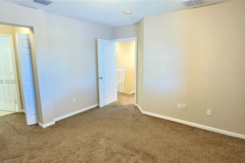 Townhouse in Riviera Beach, Florida 3 bedrooms, 128.11 sq.m. № 2175169 - photo 2