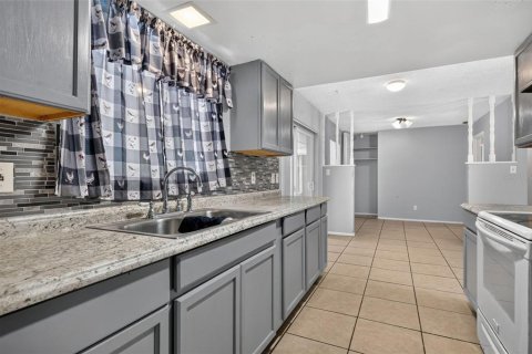 Villa ou maison à vendre à Orlando, Floride: 4 chambres, 131.64 m2 № 2280111 - photo 15