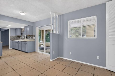Villa ou maison à vendre à Orlando, Floride: 4 chambres, 131.64 m2 № 2280111 - photo 11