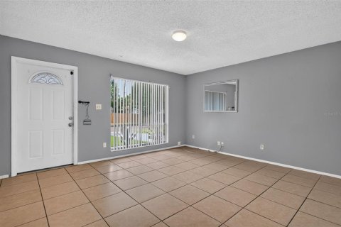 Villa ou maison à vendre à Orlando, Floride: 4 chambres, 131.64 m2 № 2280111 - photo 8