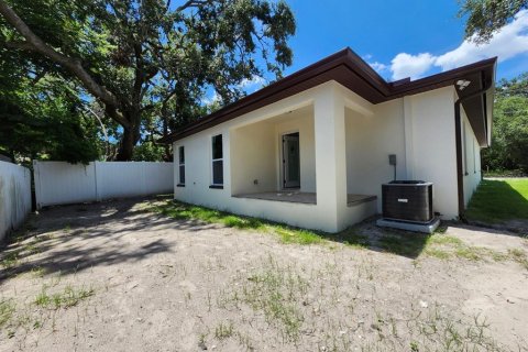House in Tampa, Florida 3 bedrooms, 167.6 sq.m. № 1827373 - photo 20