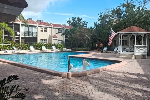 Condo in Oakland Park, Florida, 2 bedrooms  № 2003660