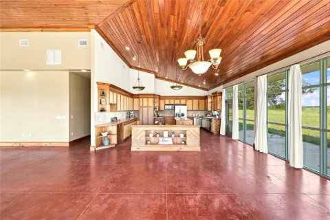 Villa ou maison à vendre à Bronson, Floride: 5 chambres, 445.93 m2 № 2388552 - photo 10