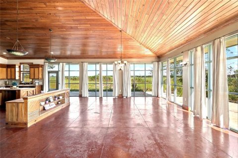 Villa ou maison à vendre à Bronson, Floride: 5 chambres, 445.93 m2 № 2388552 - photo 9