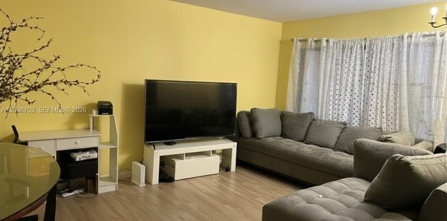 Condo à Lauderhill, Floride, 1 chambre № 2153635