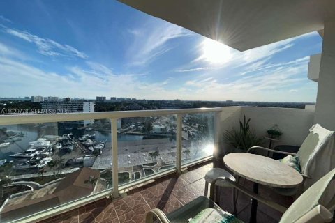 Copropriété à vendre à North Miami, Floride: 2 chambres, 97.55 m2 № 1988799 - photo 14