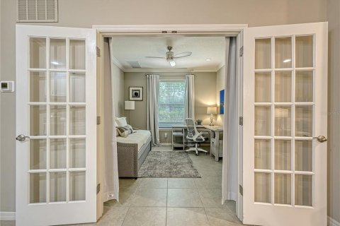 Снять в аренду кондоминиум в Сарасота, Флорида 3 комнаты, 141.77м2, № 1805192 - фото 7