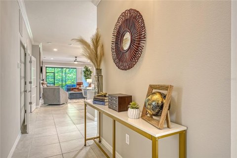 Снять в аренду кондоминиум в Сарасота, Флорида 3 комнаты, 141.77м2, № 1805192 - фото 1