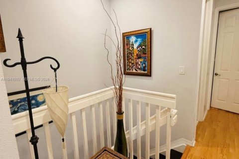 Touwnhouse à vendre à Homestead, Floride: 4 chambres, 143.44 m2 № 2059786 - photo 15