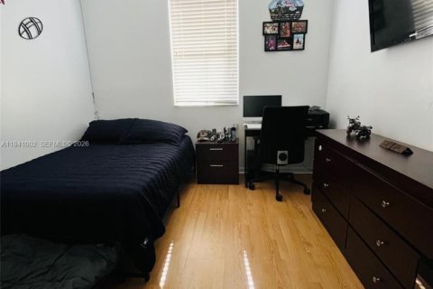 Touwnhouse à vendre à Homestead, Floride: 4 chambres, 143.44 m2 № 2059786 - photo 25