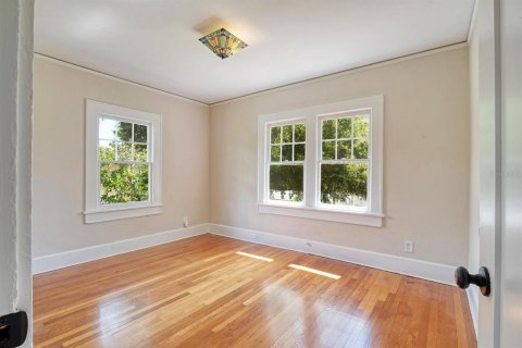 Casa en venta en Saint Petersburg, Florida, 4 dormitorios, 240.99 m2 № 1907826 - foto 22
