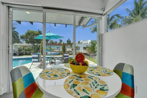 Villa ou maison à vendre à Fort Lauderdale, Floride: 3 chambres, 100.33 m2 № 1995792 - photo 6