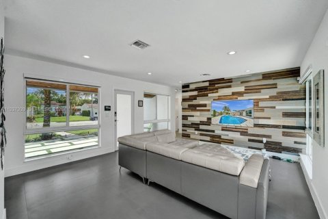 Villa ou maison à vendre à Fort Lauderdale, Floride: 3 chambres, 100.33 m2 № 1995792 - photo 17