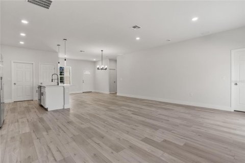 Casa en venta en Ocala, Florida, 4 dormitorios, 163.97 m2 № 1569288 - foto 12