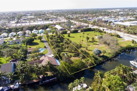 Terreno en venta en Jupiter, Florida № 1985150 - foto 2