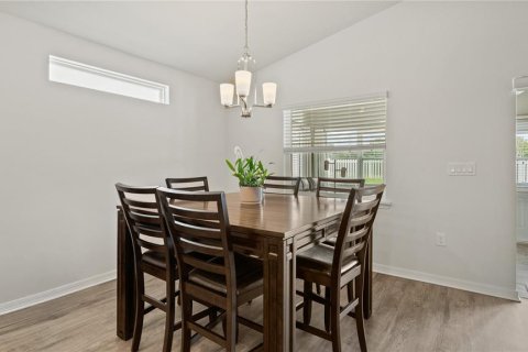 House in Lakeland, Florida 4 bedrooms, 190.08 sq.m. № 1917684 - photo 15