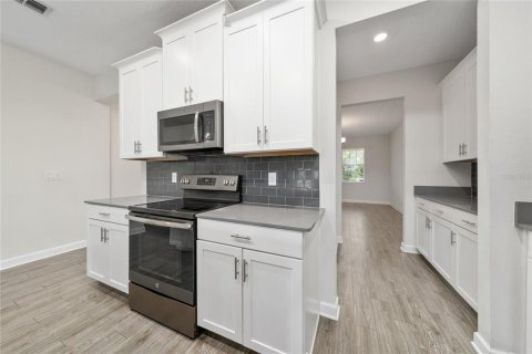 Villa ou maison à vendre à Orlando, Floride: 5 chambres, 367.52 m2 № 2092415 - photo 6