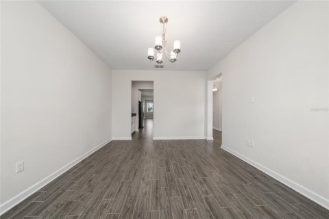 Villa ou maison à vendre à Orlando, Floride: 5 chambres, 367.52 m2 № 2092415 - photo 3