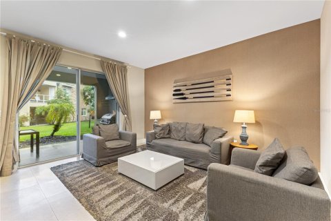 Adosado en venta en Kissimmee, Florida, 3 dormitorios, 202.62 m2 № 1873646 - foto 21