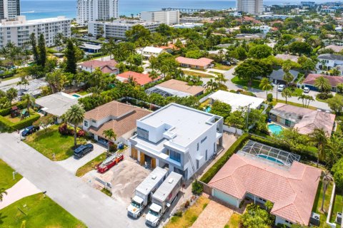 Casa en venta en Boca Raton, Florida, 5 dormitorios, 411.93 m2 № 1182470 - foto 1