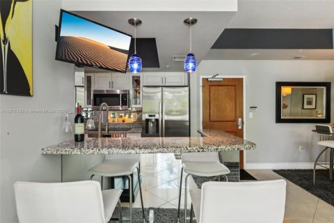 Купить кондоминиум в Форт-Лодердейл, Флорида 2 спальни, 109.44м2, № 1972632 - фото 9