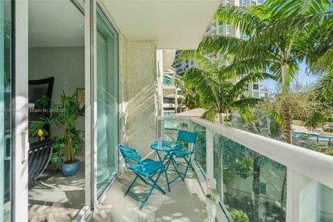 Купить кондоминиум в Форт-Лодердейл, Флорида 2 спальни, 109.44м2, № 1972632 - фото 25