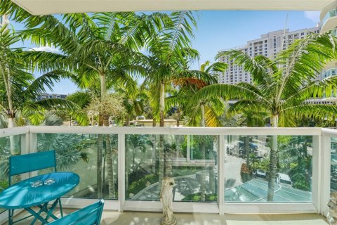 Купить кондоминиум в Форт-Лодердейл, Флорида 2 спальни, 109.44м2, № 1972632 - фото 24