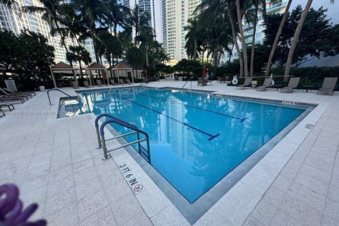 Купить кондоминиум в Форт-Лодердейл, Флорида 2 спальни, 109.44м2, № 1972632 - фото 29