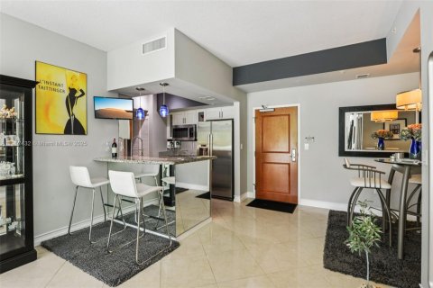 Купить кондоминиум в Форт-Лодердейл, Флорида 2 спальни, 109.44м2, № 1972632 - фото 10