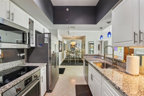 Купить кондоминиум в Форт-Лодердейл, Флорида 2 спальни, 109.44м2, № 1972632 - фото 12