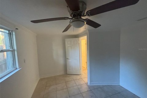Propiedad comercial en venta en Clearwater, Florida, 5 dormitorios, 148.92 m2 № 2104507 - foto 10