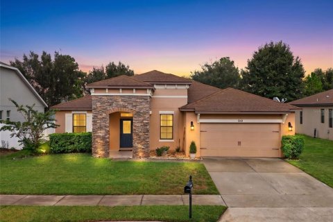 Villa ou maison à Minneola, Floride 4 chambres, 180.97 m2 № 2344837