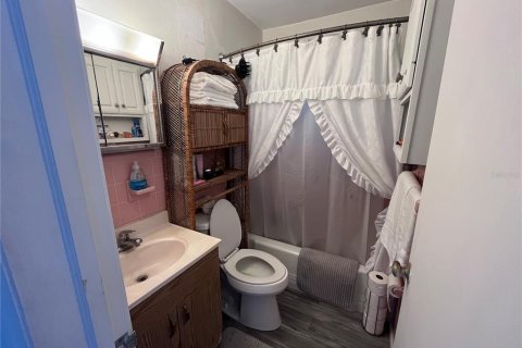 Villa ou maison à vendre à Frostproof, Floride: 2 chambres, 97.73 m2 № 1853018 - photo 8