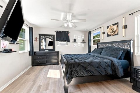 Casa en venta en Saint Petersburg, Florida, 3 dormitorios, 103.86 m2 № 2314479 - foto 13