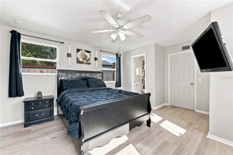Casa en venta en Saint Petersburg, Florida, 3 dormitorios, 103.86 m2 № 2314479 - foto 14