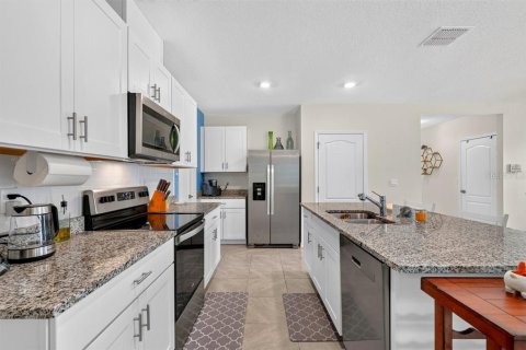 Villa ou maison à vendre à Ormond Beach, Floride: 5 chambres, 229.84 m2 № 2197724 - photo 8
