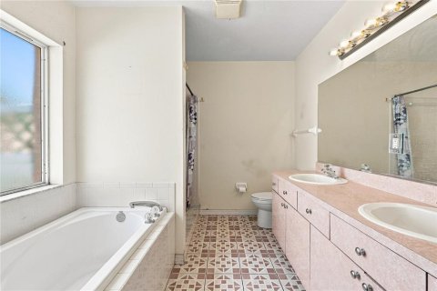 Casa en venta en Largo, Florida, 3 dormitorios, 174.19 m2 № 2329890 - foto 18