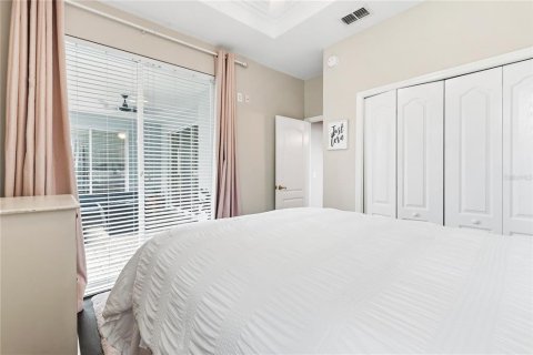 House in Winter Haven, Florida 3 bedrooms, 151.62 sq.m. № 2225623 - photo 21